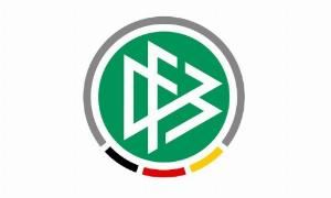 德国足协官方：新赛季德甲、德乙所有球场将现场播报裁判的判罚