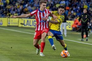 阿斯：巴里奥斯回归训练卡尔多索受伤，索尔洛特缺席训练