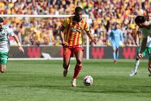 瓜罗：迪乌夫明天或周六抵达米兰城，他在国米年薪200万欧