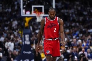 希望多年后人们如何记住自己？小卡：希望大家记住我是个真实的人