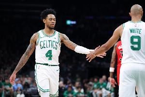 安芬尼-西蒙斯：近两年我是队里核心 现在会面临前所未有的挑战